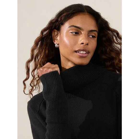 ATHLETA Women's Alpine Turtleneck Sweater Size XS In Black - Picture 6 of 11